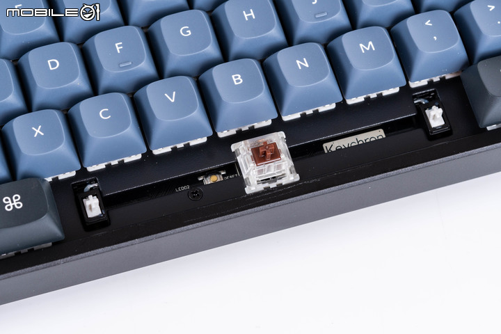 Keychron K8 Pro TKL 機械鍵盤開箱試用 以開源軟體賦予更多自訂功能的專業輸入工具