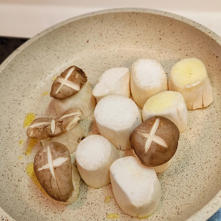 熱炒必點金沙杏鮑菇
