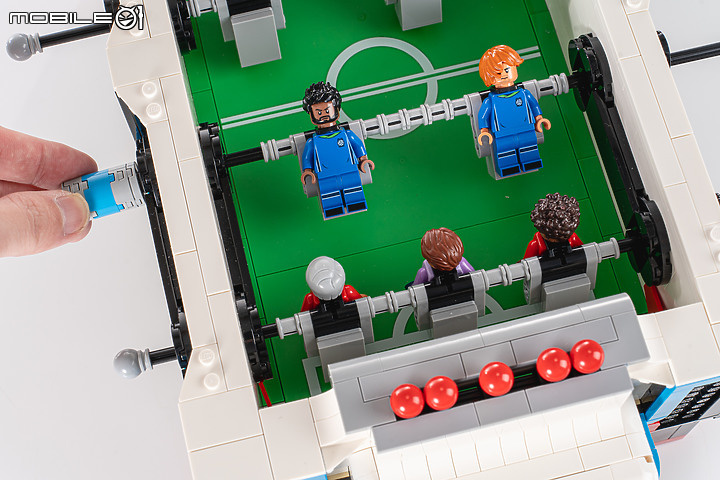 樂高LEGO Ideas 21337「手足球」|經典自己組、樂享進球趣!
