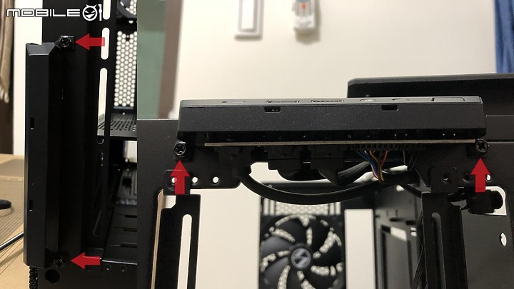 點我看大圖 可能是目前最無所不能的中塔機殼 聯力LIAN LI Lancool 216 開箱測試報告