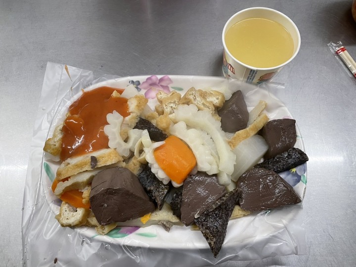無名關東煮店裡的超好吃炒米粉