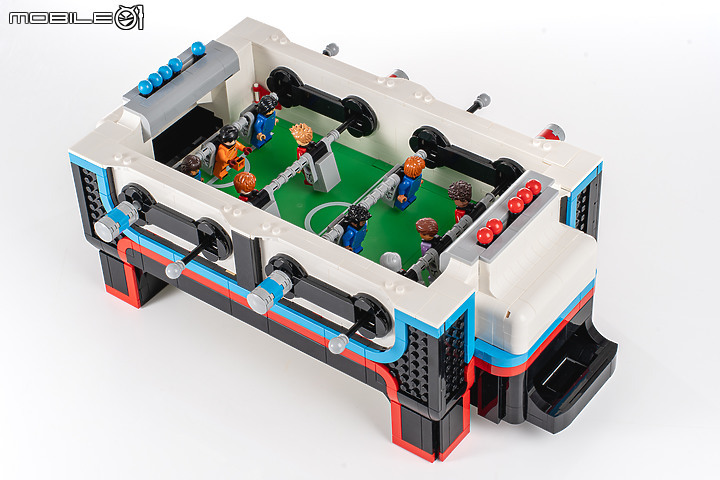 樂高LEGO Ideas 21337「手足球」｜經典自己組、樂享進球趣！