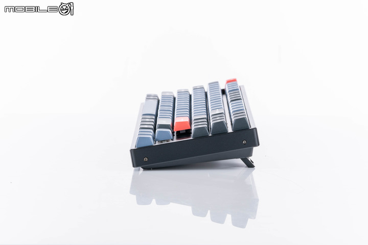 Keychron K8 Pro TKL 機械鍵盤開箱試用 以開源軟體賦予更多自訂功能的專業輸入工具
