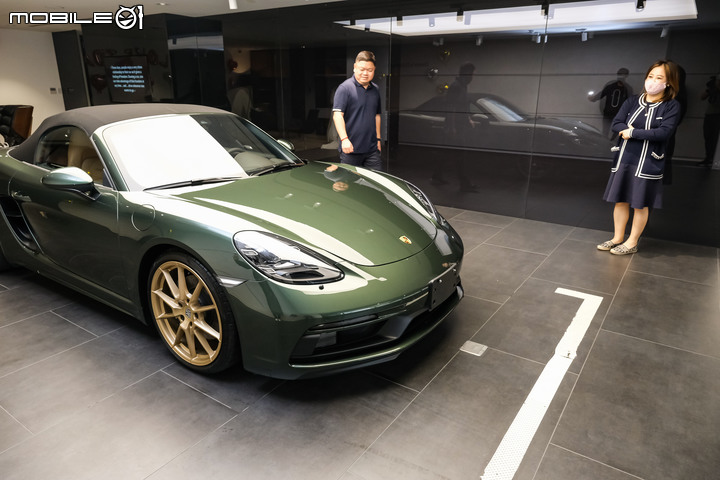 敬我的最愛,結婚20週年的紀念禮物;Porsche 718 Boxster GTS 開箱分享