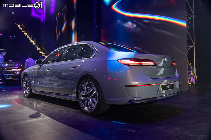 【採訪】BMW 7系列大改款正式抵台,燃油488萬元、純電655萬元同步開賣!