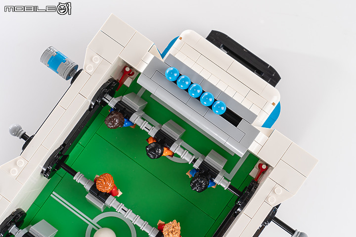 樂高LEGO Ideas 21337「手足球」｜經典自己組、樂享進球趣！