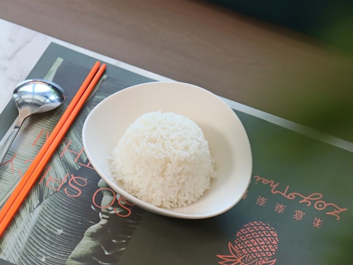 柔意泰泰餐廳|小琉球必吃美食清單+1!海鮮酸辣湯超開胃!
