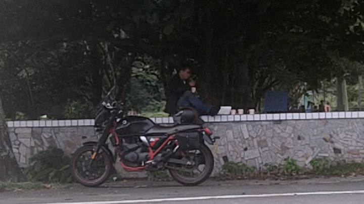 不哭！咱們騎車出走！天堂的美妙是地獄的襯托。
