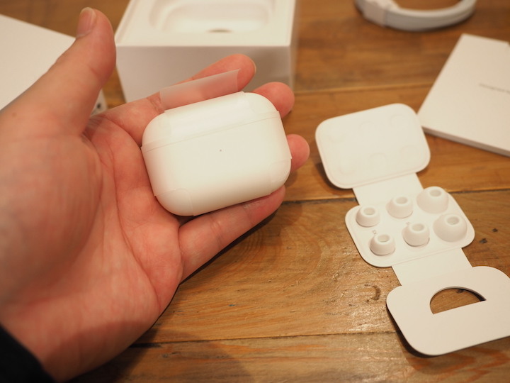 AirPods Pro 2 開箱 | 無線釋放束縛好愜意