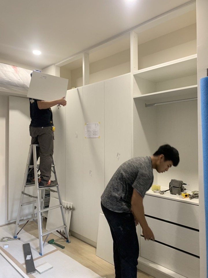 台中《開箱文》洲際W系統櫃簡裝修分享