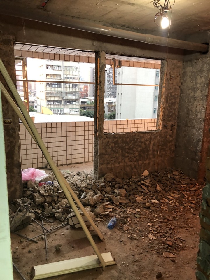 【開箱】爺爺的工廠翻新後震驚了我們全家(更新漏水打針原因)