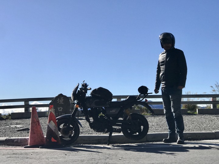 鄒鄒週週環島--車小志氣高小雲豹之死人骨頭秘徑