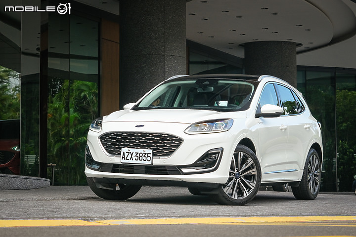 2022年1~11月台灣汽車市場銷售排行整理|Corolla Cross奪冠大勢底定,Model 3、NX搶爭進口豪華之冠!