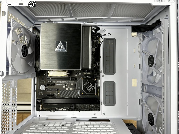 2022年度壓軸 聯力 LANCOOL 216 中塔式機殼