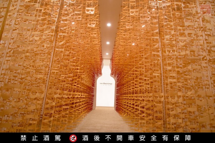 【臺南活動】百富威士忌台南大型戶外裝置藝術,還有期間限定免費預約制體驗,打卡再送品酒券~百富威士忌台南大型戶外裝置藝術