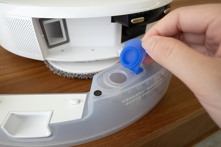 科沃斯 yeedi「Floor 3 Station」掃拖機器人｜外在美型，內在也不錯！