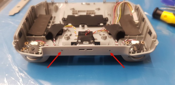 [DIY] DJI RC帶屏遙控器(Mini 3 Pro)，改裝增益天線 (新增距離測試)