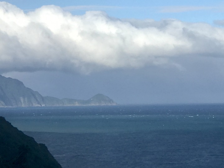 鄒鄒週週環島--車小志氣高小雲豹之死人骨頭秘徑