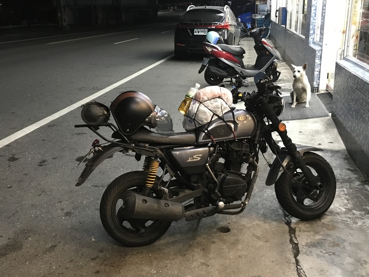 鄒鄒週週環島--車小志氣高小雲豹之死人骨頭秘徑