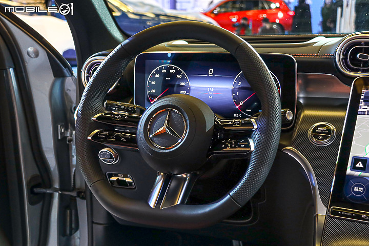 【採訪】Mercedes-Benz 第二代 GLC 雙車型 266、311萬元正式上市,科技、質感與實用面均有大進化!