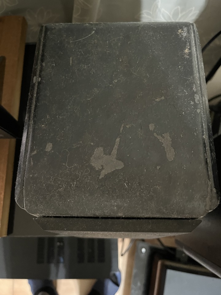 皮革版Sonus Faber Toy 喇叭可以拉皮嗎？