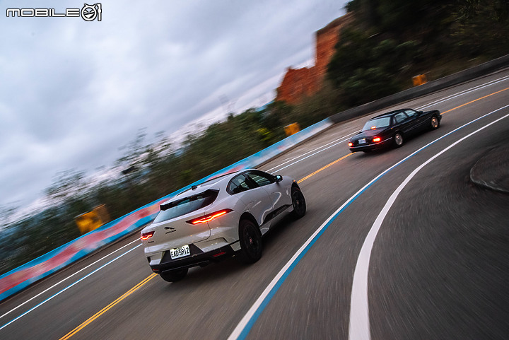 入手門檻調降，新年式Jaguar I-Pace EV400 S黑魂進階版試駕 feat.1995 XJ Sport