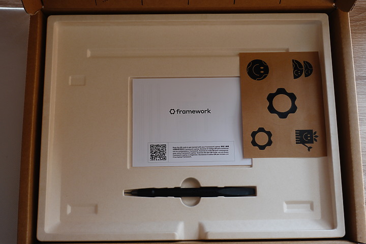 [開箱] Framework Laptop