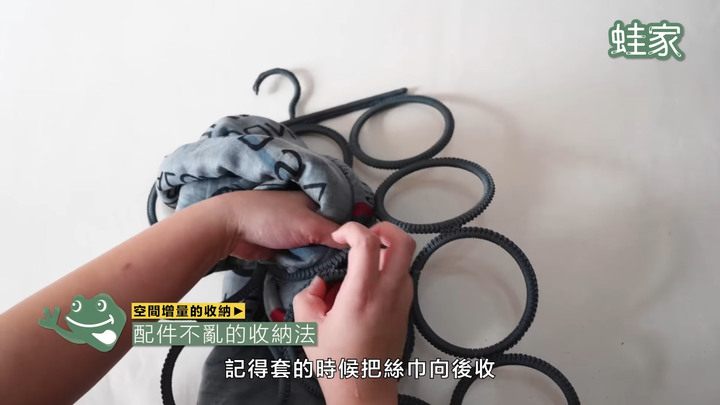 【分享】衣物收納必修課！8大摺衣技巧＋3大空間增量秘訣，衣服再也不山崩