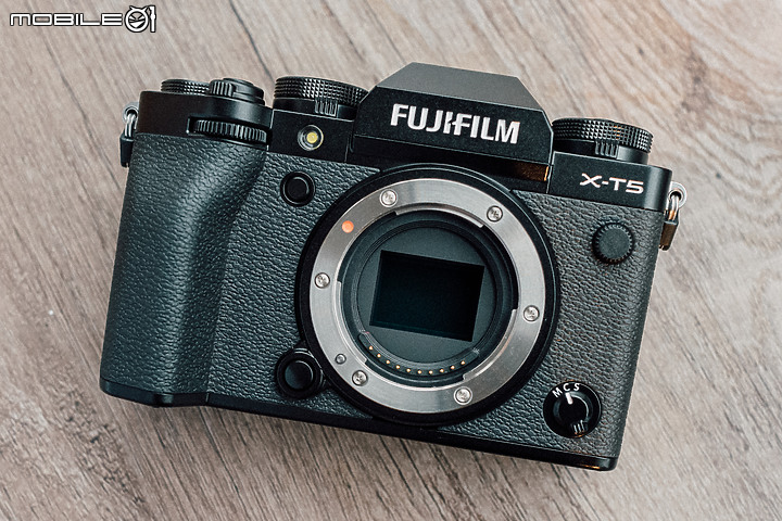 Fujifilm X-T5 評測報告｜導入 40MP 高畫素，更專注在攝影本質！