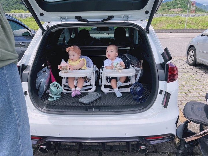 終於要有更多車友了?Ceed Sportswagon雙寶一年心得分享