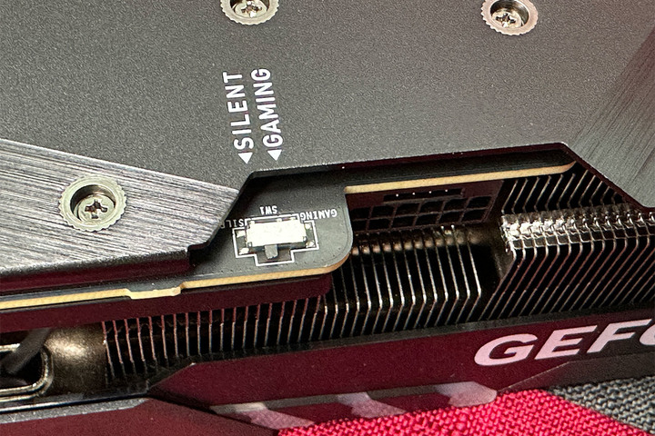 【開箱】終於買了40系列顯示卡！MSI GeForce RTX 4070 Ti Gaming X TRIO