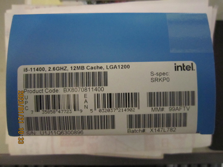 請問有沒有使用Intel第11代處理器Core i5-11400的同好?謝謝。