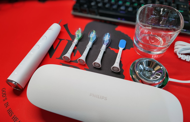 「自信鑽白、極度潔淨！」飛利浦 Philips Sonicare 智能鑽石機開箱！