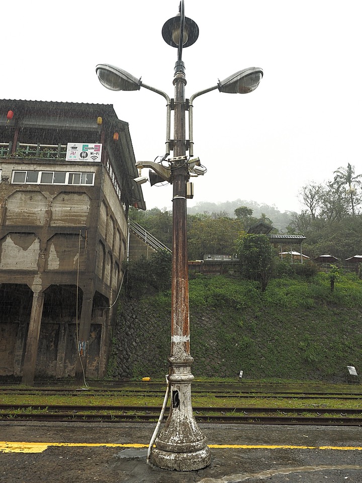 菁桐車站與老街、平溪車站與老街、平溪公園頂歷史建築群、十分車站與天燈鐵道街,及各站間DR1000型柴油客車搭乘紀錄 — 「鐵道旅行•幸福美好111」紀念章戳收集紀錄之平溪支線