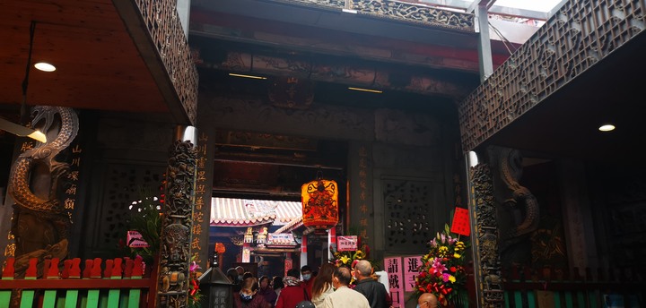 【小惡魔好玩兔U】初一走春去淡水老街拜拜