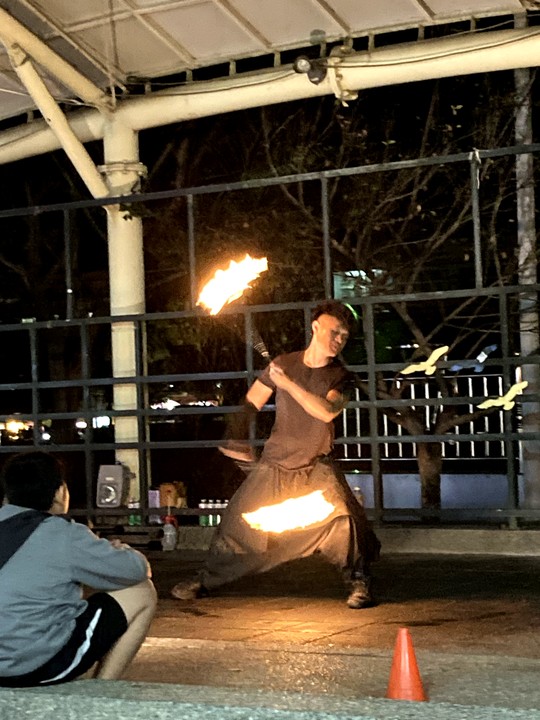 【小惡魔好玩兔U】初四走春到佛光山&潮洲市集