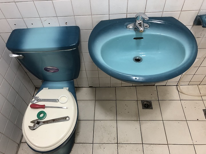 2023年-洗手台 馬桶_漏水DIY修繕 [圖多]