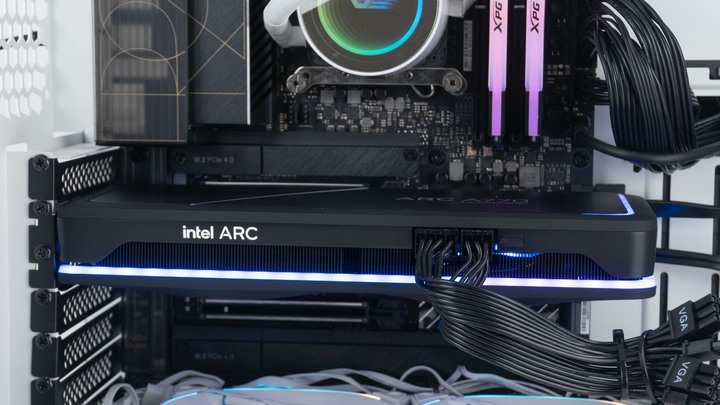 「開箱」Intel Arc A770 Limited Edition - 藍廠的初試身手