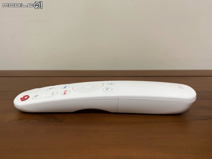 跟著我走映著感動 LG StanbyME 閨蜜機 無線可移式觸控螢幕