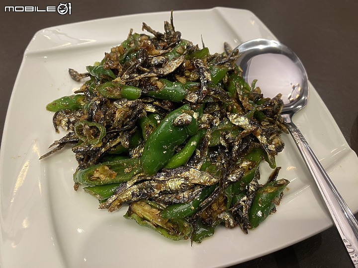 點我看大圖 【小惡魔好玩兔U】美味除夕團圓年夜飯~海九澎湖海鮮餐廳~