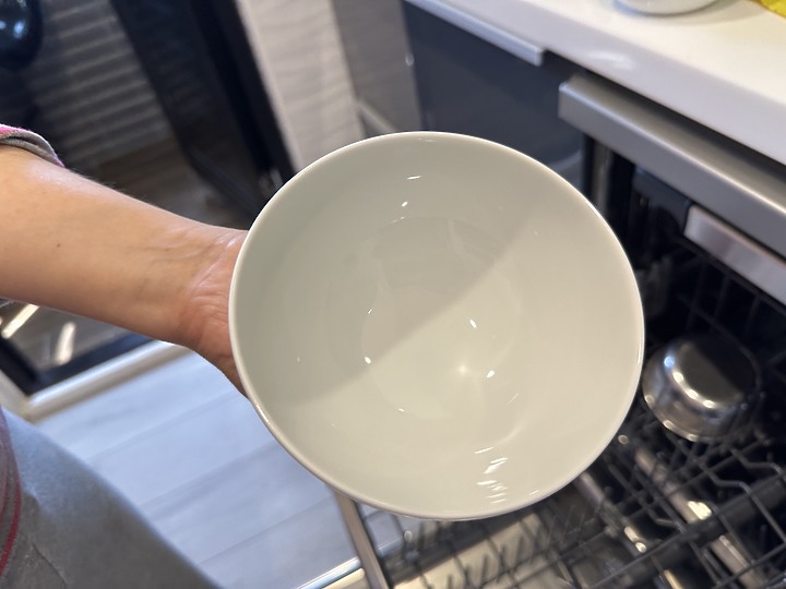 點我看大圖 LG 洗碗機 不專業開箱 - LG QuadWash™ Steam 四方洗蒸氣洗碗機 DFB335HS