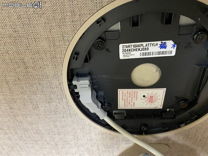 跟著我走映著感動 LG StanbyME 閨蜜機 無線可移式觸控螢幕