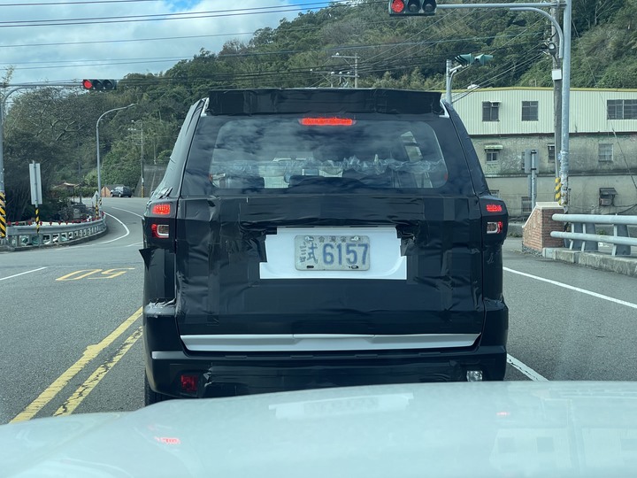 請教這是什麼車