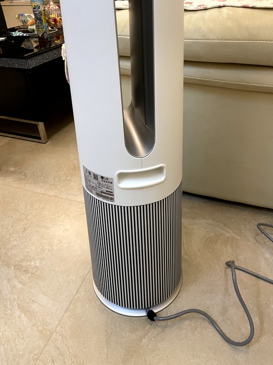 LG PuriCare AeroTower 三合一風革機 —試用一個月後母親大人說要買一台回家