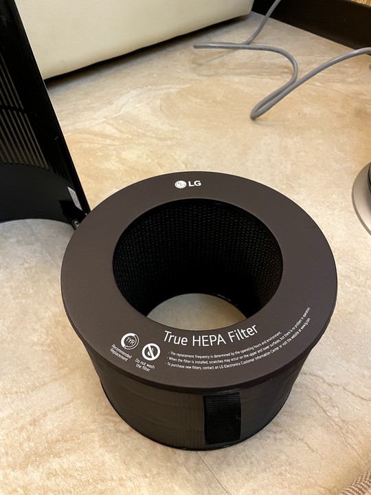 LG PuriCare AeroTower 三合一風革機 —試用一個月後母親大人說要買一台回家
