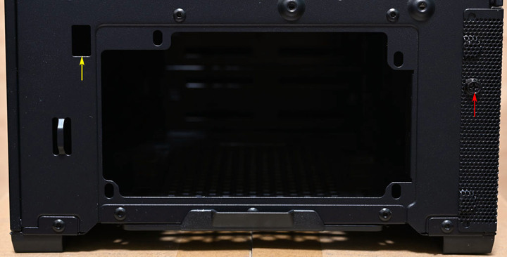 LIAN LI聯力LANCOOL 216 RGB機殼開箱