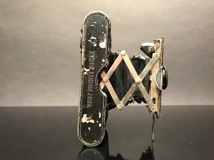 百年骨董.1910年Kodak Vest pock蛇腹相機.