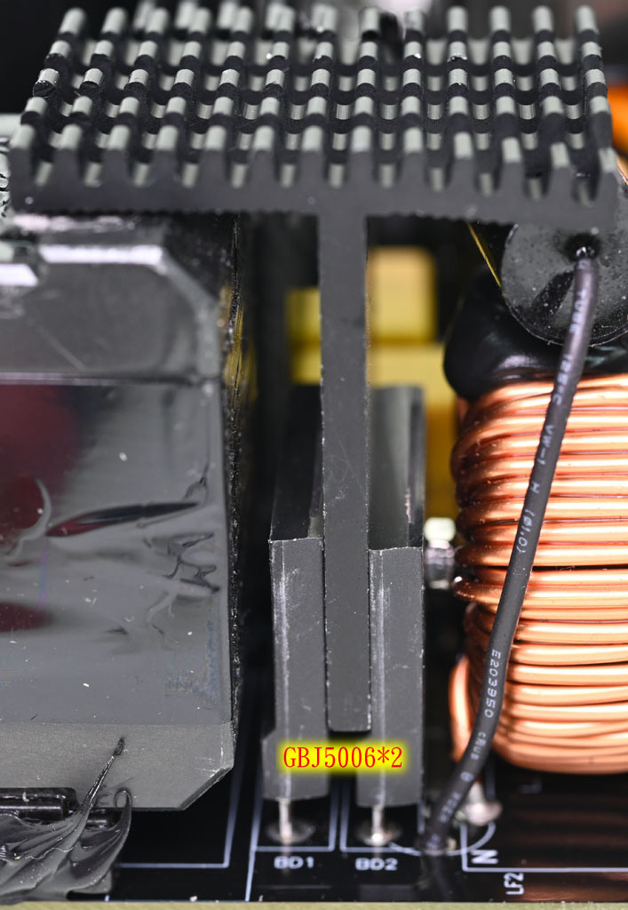 thermaltake TOUGHPOWER GF3 1650W金牌全模組化電源開箱