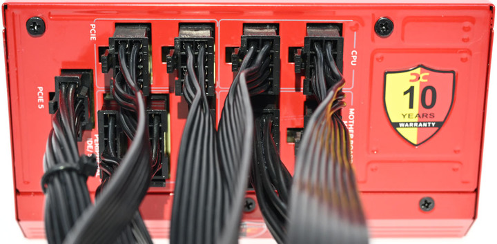 點我看大圖 accuwitt Grand Rigid 850GF ATX3.0金牌850W電源開箱