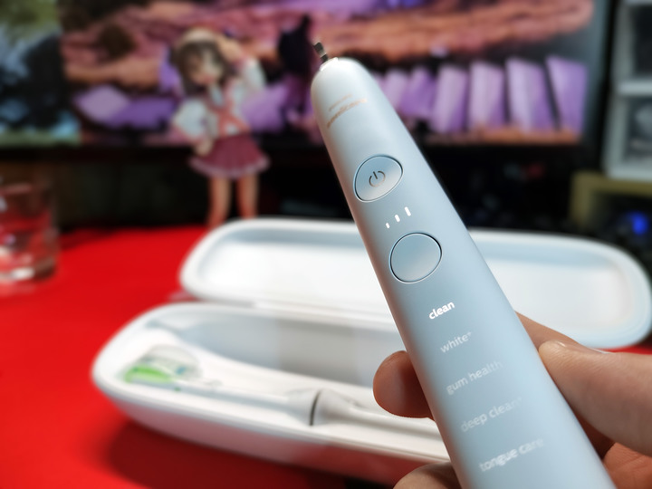 「自信鑽白、極度潔淨！」飛利浦 Philips Sonicare 智能鑽石機開箱！